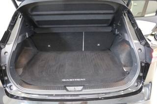 NISSAN Qashqai usata, con Fari LED