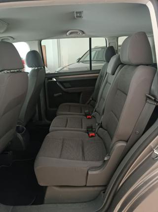 VOLKSWAGEN Touran usata 21