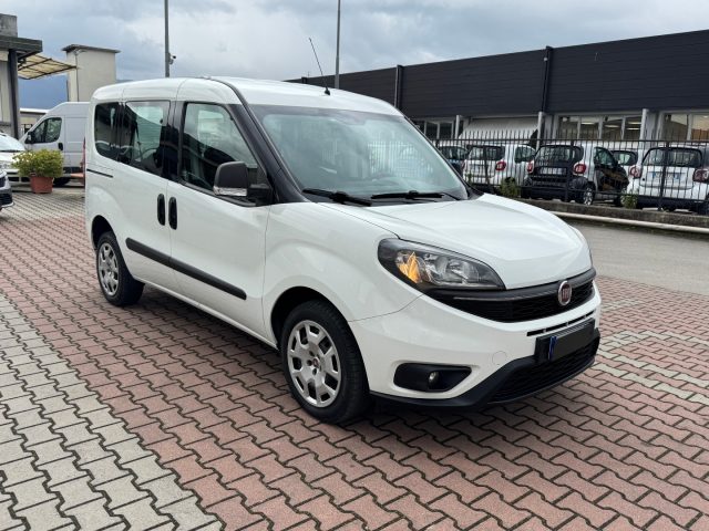 FIAT Doblo usata, con Alzacristalli elettrici