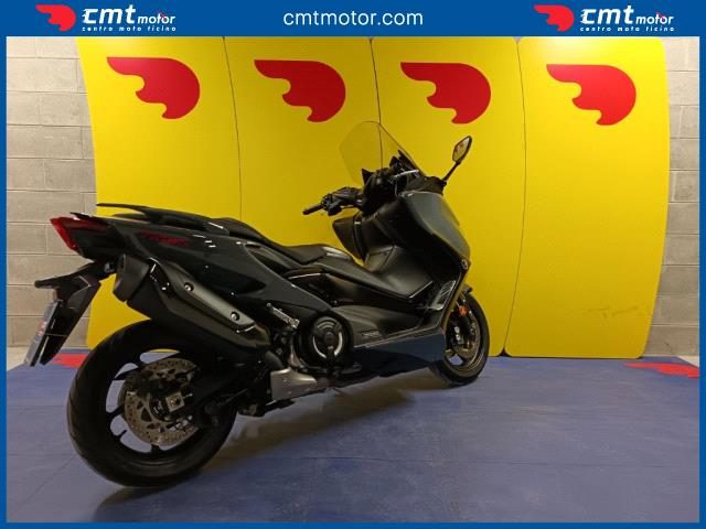 YAMAHA T-Max 560 usata 3