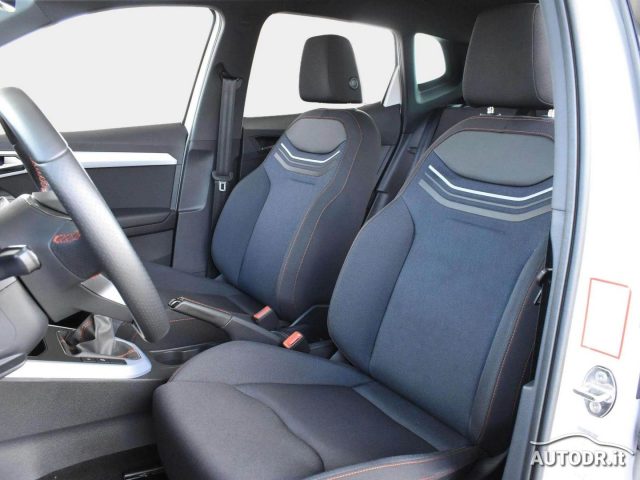 SEAT Arona usata, con Luci diurne LED
