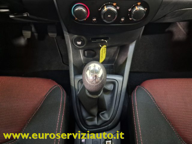 RENAULT Clio usata, con Specchietti laterali elettrici