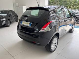 LANCIA Ypsilon usata, con Immobilizzatore elettronico