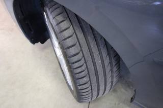 VOLKSWAGEN Golf usata, con USB