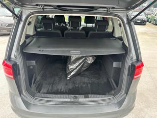 VOLKSWAGEN Touran usata, con ESP