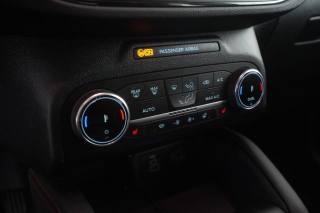 FORD Kuga usata 19