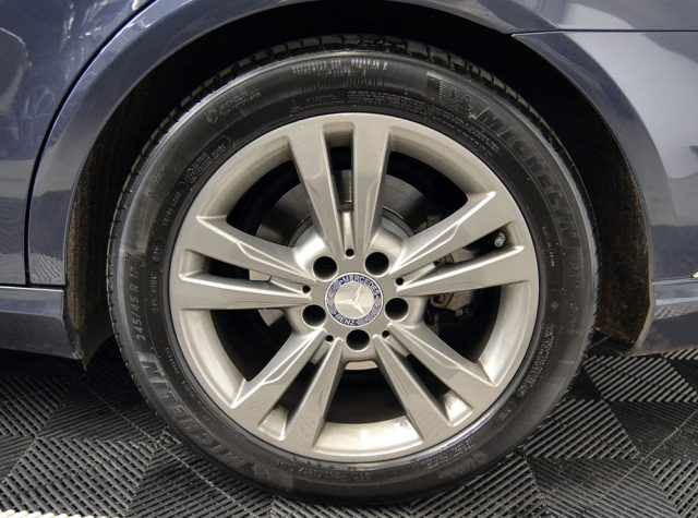 MERCEDES-BENZ E 250 usata, con Lettore CD