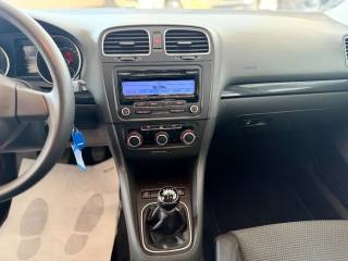 VOLKSWAGEN Golf usata, con Bracciolo