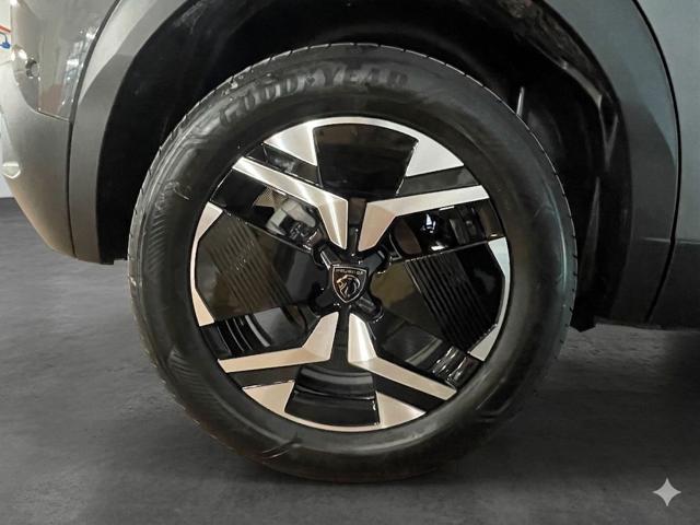 PEUGEOT 2008 usata, con Boardcomputer