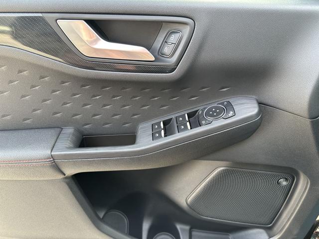 FORD Kuga usata, con Boardcomputer