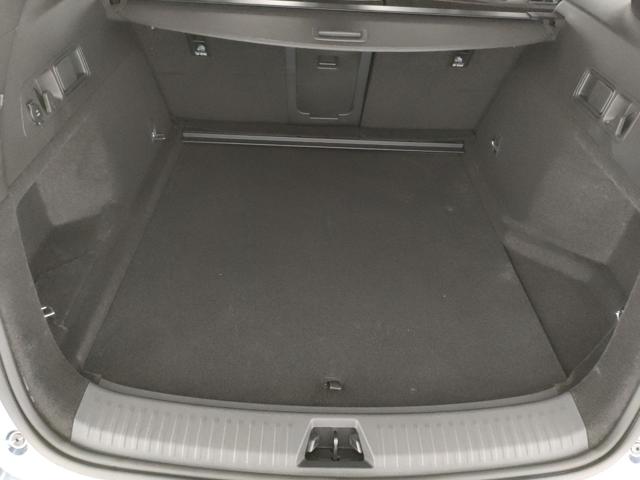 BYD Seal usata, con USB