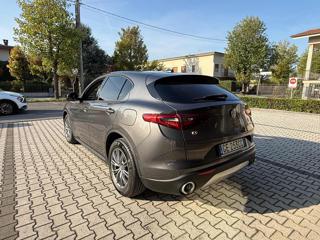 ALFA ROMEO Stelvio usata, con Cerchi in lega