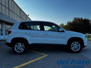VOLKSWAGEN Tiguan usata, con Autoradio