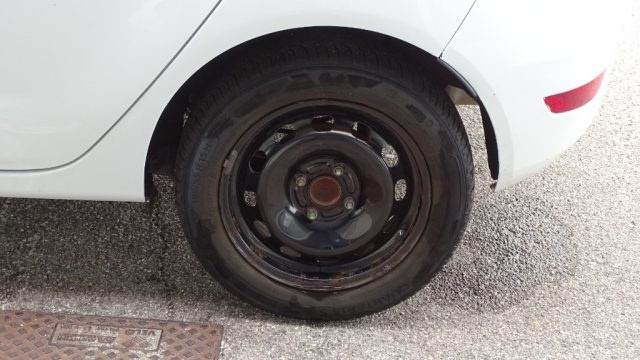 FORD Fiesta usata, con Chiusura centralizzata telecomandata