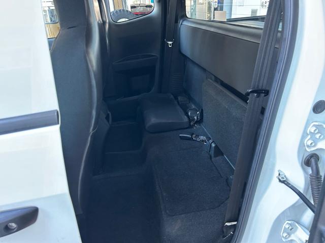 ISUZU D-Max usata, con Climatizzatore