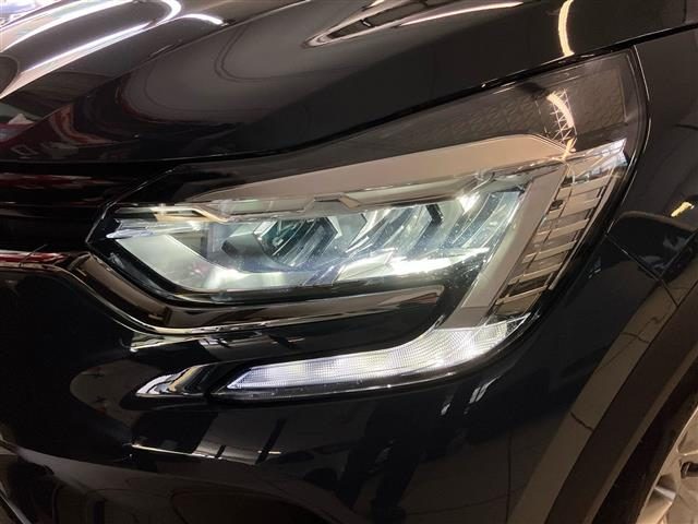 RENAULT Captur usata 6