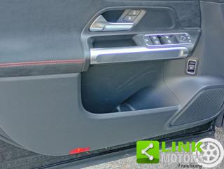 MERCEDES-BENZ GLB 200 usata, con Fendinebbia