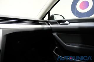 VOLKSWAGEN Passat Variant usata, con Adaptive Cruise Control