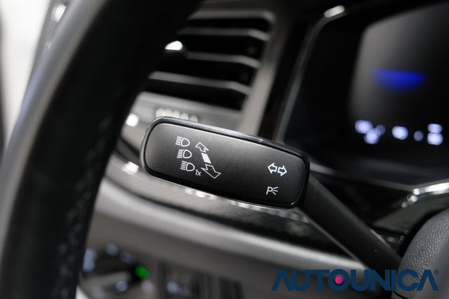 VOLKSWAGEN Polo usata, con Bracciolo