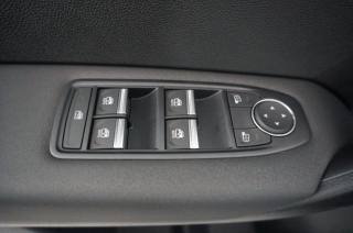 RENAULT Captur usata, con Sedile posteriore sdoppiato
