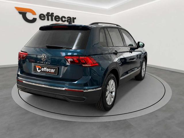 VOLKSWAGEN Tiguan usata, con Autoradio