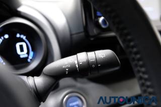 TOYOTA Yaris usata, con Bluetooth