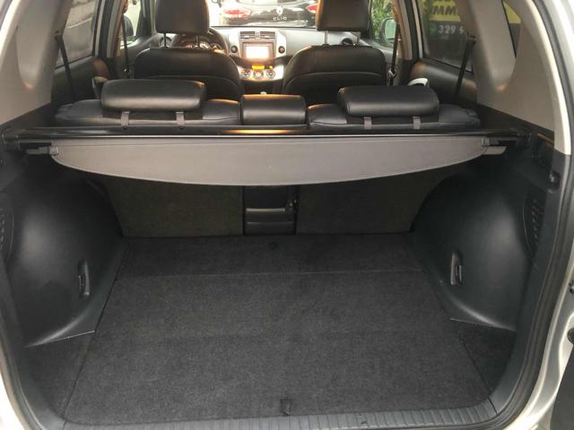 TOYOTA RAV 4 MY23 usata, con ESP