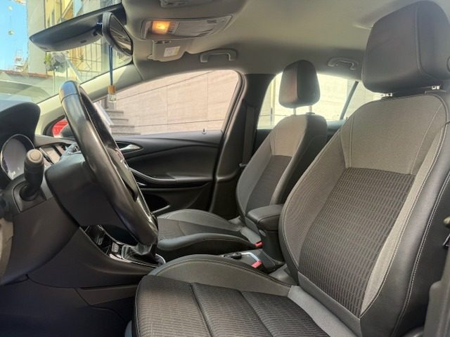 OPEL Astra usata, con Chiusura centralizzata