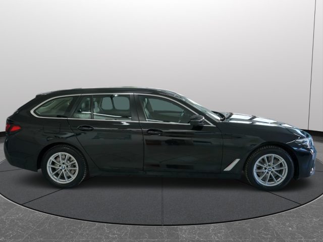BMW 520 usata, con Portellone posteriore elettrico