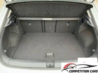 VOLKSWAGEN T-Roc usata, con Sedile posteriore sdoppiato