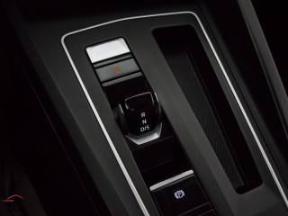 VOLKSWAGEN Golf usata, con Controllo trazione