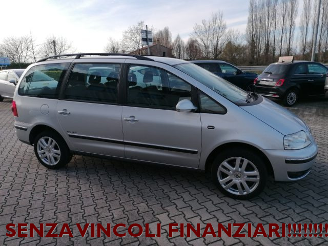 VOLKSWAGEN Sharan usata, con Antifurto