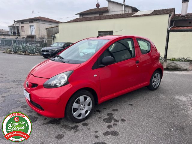 TOYOTA Aygo usata, con Lettore CD