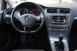 VOLKSWAGEN Golf usata, con Touch screen