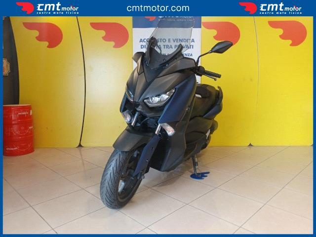 YAMAHA X-Max 125 usata 1