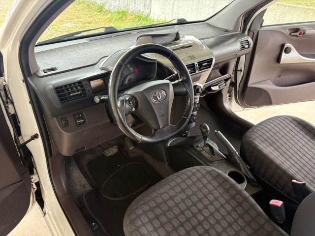 TOYOTA iQ usata, con Immobilizzatore elettronico