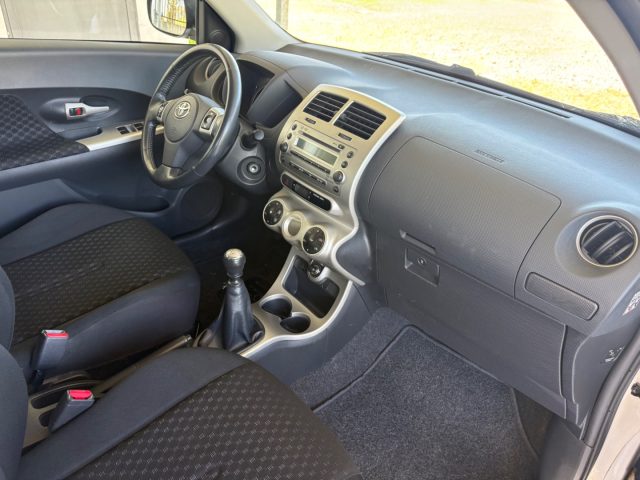 TOYOTA Urban Cruiser usata, con Climatizzatore