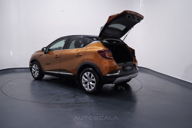 RENAULT Captur usata, con Frenata d