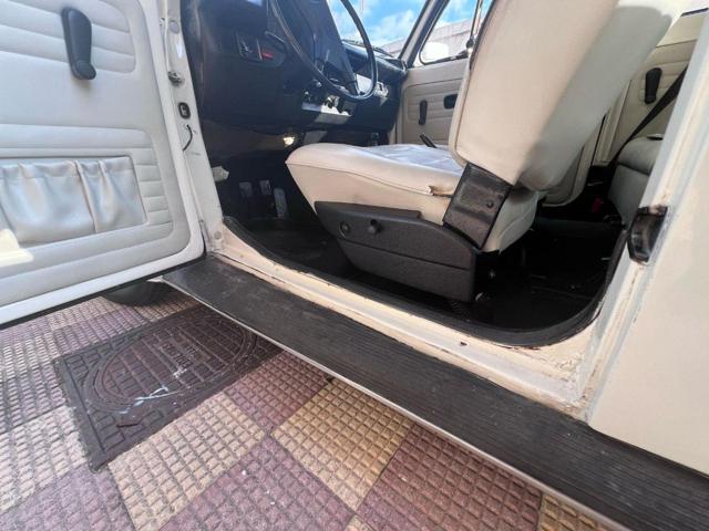 VOLKSWAGEN Maggiolino usata 31