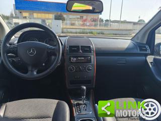 MERCEDES-BENZ A 180 usata, con Fendinebbia