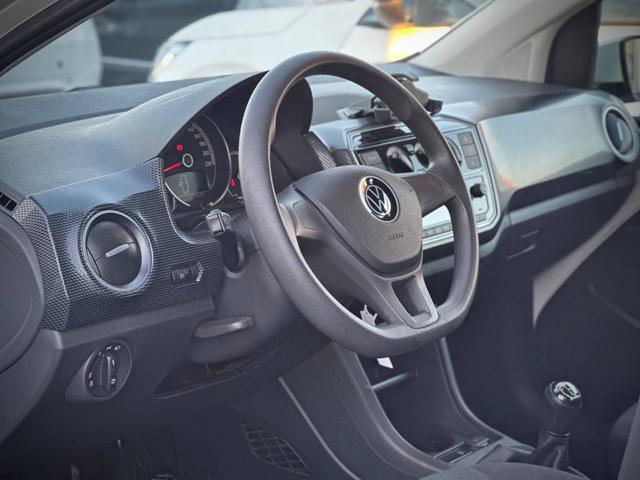 VOLKSWAGEN up! usata, con Park Distance Control