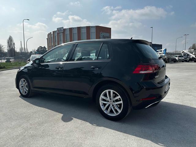 VOLKSWAGEN Golf usata, con Autoradio