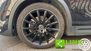 MERCEDES-BENZ GLA 200 usata, con Leve al volante