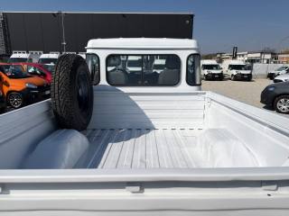 LAND ROVER Defender usata 13