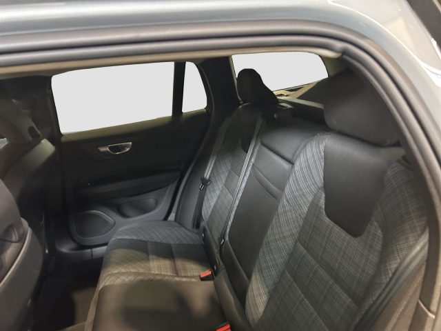 VOLVO V60 usata 9