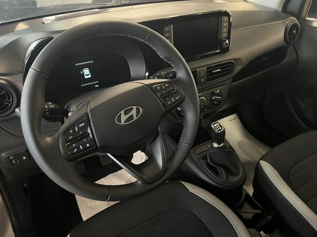 HYUNDAI i10 usata, con Autoradio