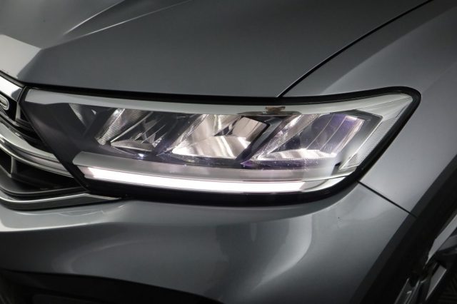 VOLKSWAGEN T-Roc usata 8