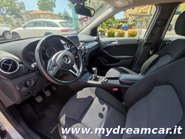 MERCEDES-BENZ B 180 usata, con Chiusura centralizzata