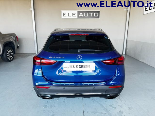 MERCEDES-BENZ GLA 250 usata, con Autoradio