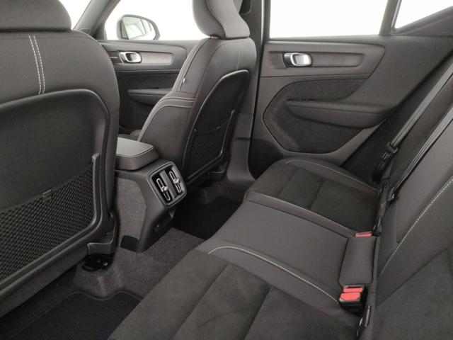 VOLVO XC40 usata, con Specchietti laterali elettrici
